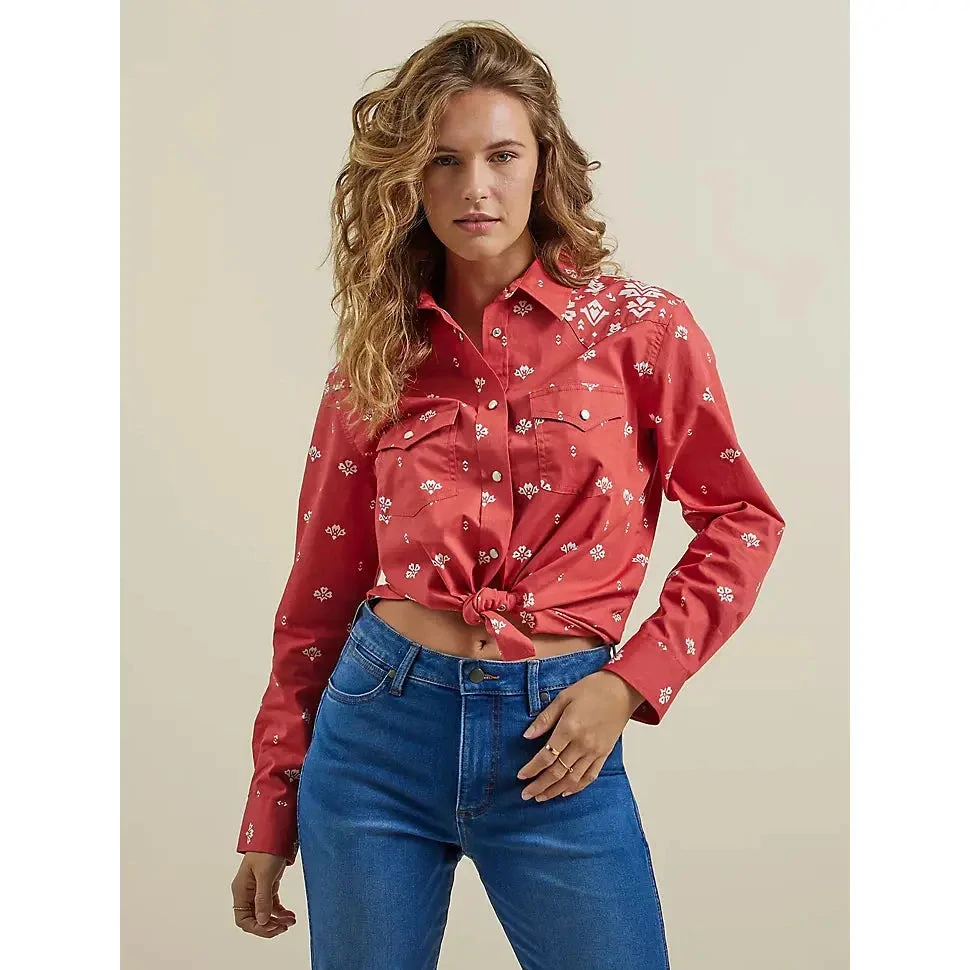 WRANGLER WOMENS RETRA AMERICANA BANDANA WESTERN SNAP SHIRT 5 WRANGLER WOMENS RETRA AMERICANA BANDANA WESTERN SNAP SHIRT - Image 3