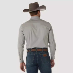 WRANGLER MENS PERFORMANCE ADVANCED SHIRT - CEMENT -Wrangler Store 45f4790175d1aa4b6057430340b47e9f