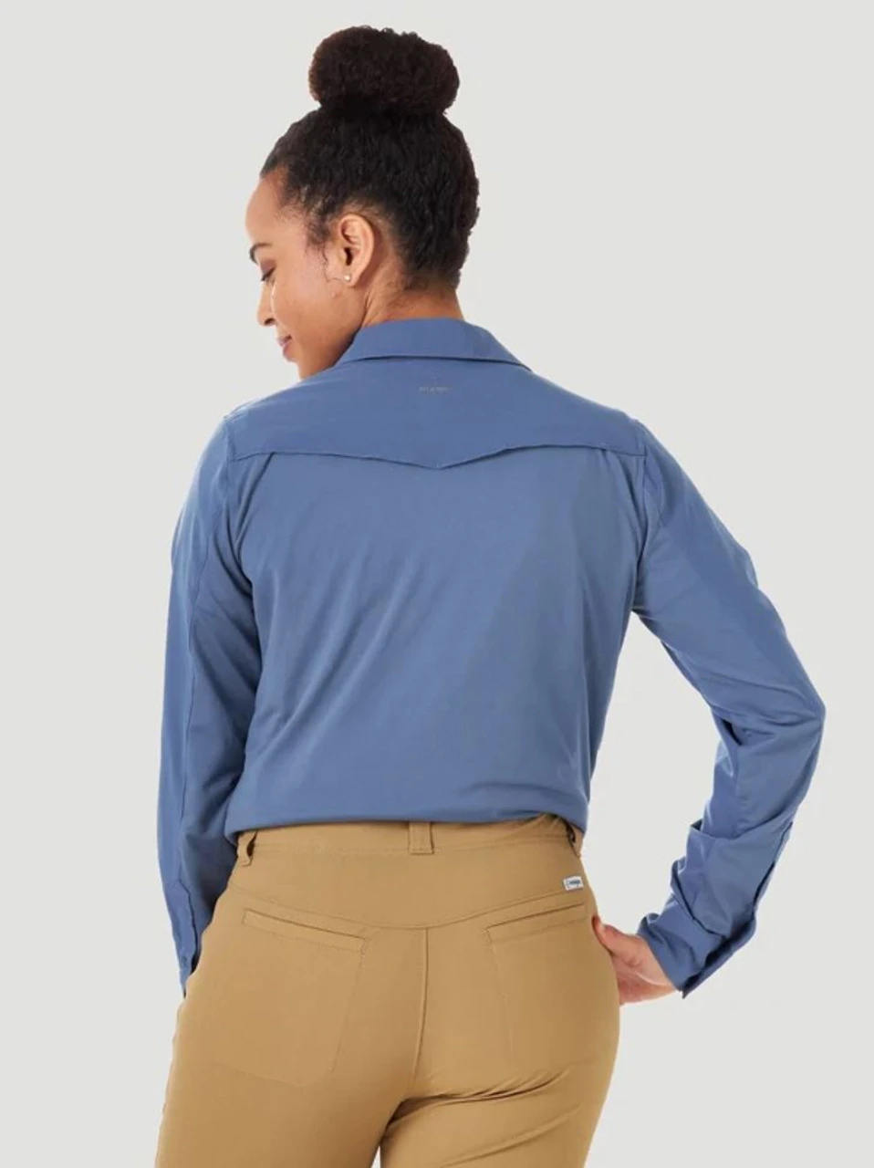 Wrangler ATG Womens Mixed Material Shirt 4 Wrangler ATG Womens Mixed Material Shirt - Image 2