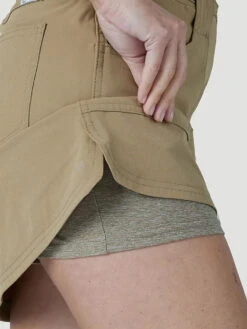 Wrangler Womens ATG Trail Utility Skort -Wrangler Store P2520100 6 25851.1644334192