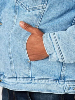 Wrangler Mens Western Sherpa Lined Denim Jacket -Wrangler Store P2567435 4 21375.1660577349