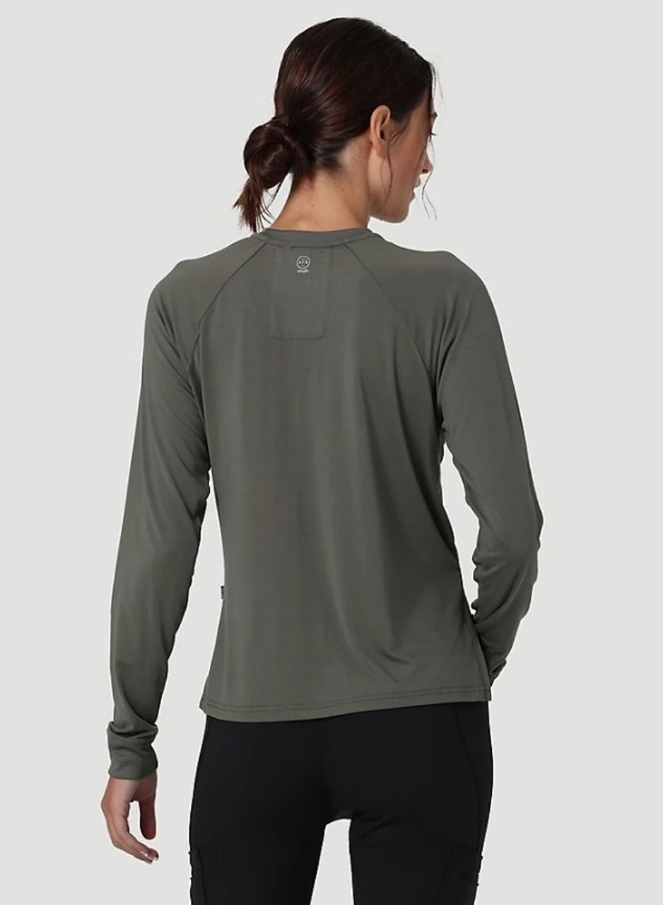 Wrangler ATG Womens Dusty Olive Performance Raglan Tee 4 Wrangler ATG Womens Dusty Olive Performance Raglan Tee - Image 2