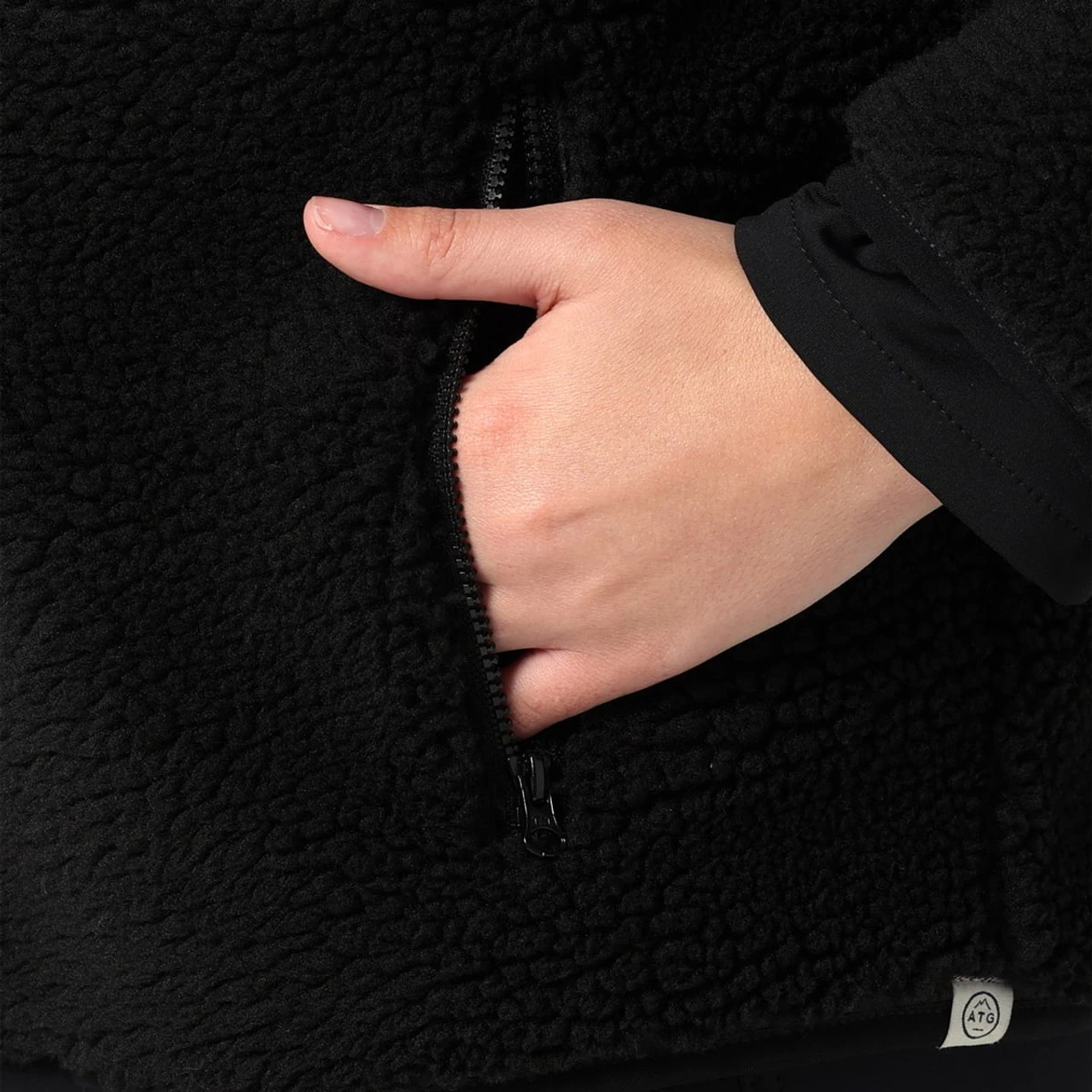 Wrangler Womens Jet Black Sherpa Fleece Jacket 6 Wrangler Womens Jet Black Sherpa Fleece Jacket - Image 4