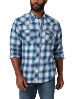 Wrangler Men's Retro Long Sleeve Western Snap Flannel Shirt In Blue