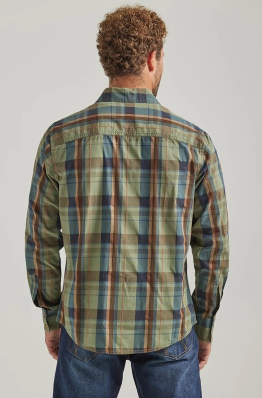 Wrangler Mens Green Plaid Retro Premium Long Sleeve Shirt 5 Wrangler Mens Green Plaid Retro Premium Long Sleeve Shirt - Image 3