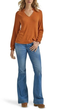 Wrangler Ladies Tan Americana V-Neck Shirt