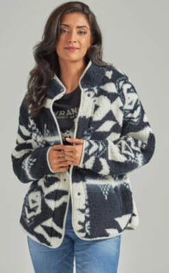Wrangler Ladies Black And White Sherpa Jacket -Wrangler Store P2785820 4 57901.1691172765