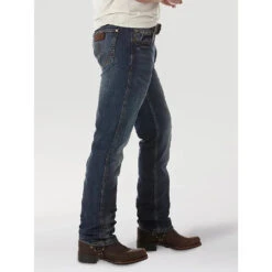 WRANGLER MENS SLIM STRAIGHT JEAN - BOZEMAN -Wrangler Store cbc96176fe03e70755703ba336e450c8
