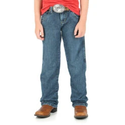 Wrangler Boys' Retro Relaxed Straight Leg Jeans (1-7) 7 Wrangler Boys' Retro Relaxed Straight Leg Jeans (1-7) -Wrangler Store e77afd7795c98dd465d622880869b119 87fced2b 95c4 4d5c a801 6af1dcb1c21c