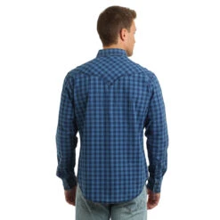 Wrangler Men's Retro Premium Check Plaid Shirt 5 Wrangler Men's Retro Premium Check Plaid Shirt -Wrangler Store efbaafa1b31f14147b2daa68ba8bea8d