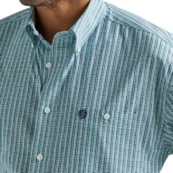 Wrangler Men's George Strait Mini Plaid Button-Down Shirt -Wrangler Store img15178 wrangler men s george strait mini plaid button down shirt