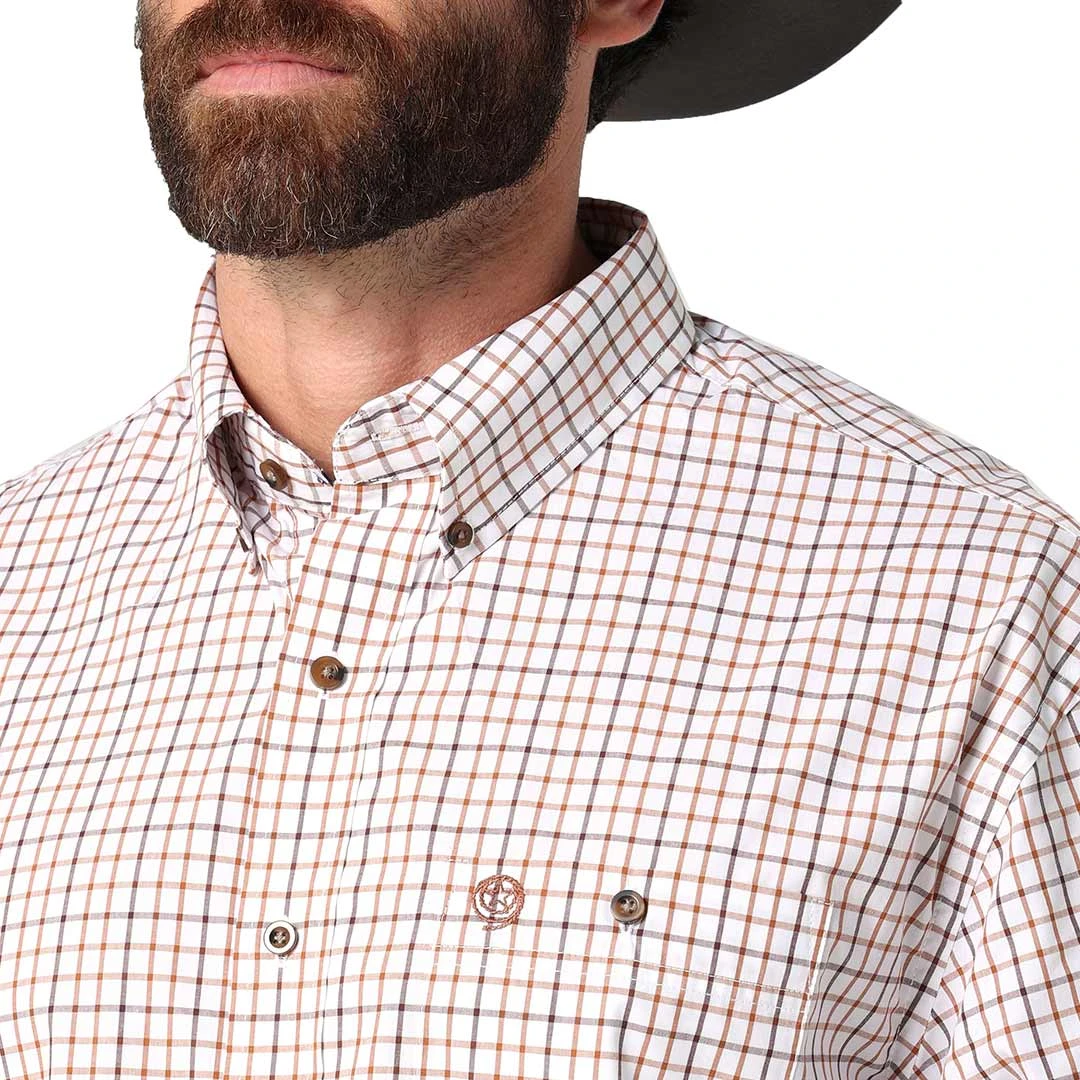 Wrangler Men's George Strait Plaid Button-down Shirt 5 Wrangler Men's George Strait Plaid Button-down Shirt - Image 3