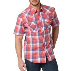 Wrangler Men's Retro Short Sleeve Plaid Snap Shirt -Wrangler Store img66084 wrangler men s retro short sleeve plaid snap shirt