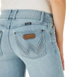 Wrangler Women's Retro Mae Bootcut Jeans -Wrangler Store img77478 wrangler women s retro mae bootcut jeans