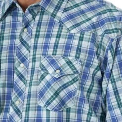 Wrangler Men's 20X Competition Plaid Snap Shirt -Wrangler Store img79223 wrangler men s 20x competition plaid snap shirt