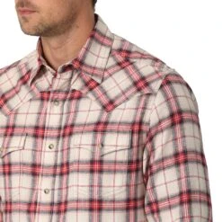 Wrangler Men's Retro Premium Linen Snap Shirt -Wrangler Store img80206 wrangler men s retro premium linen snap shirt