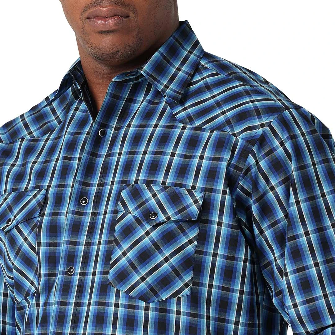 Wrangler Men's Plaid Snap Western Shirt 5 Wrangler Men's Plaid Snap Western Shirt - Image 3