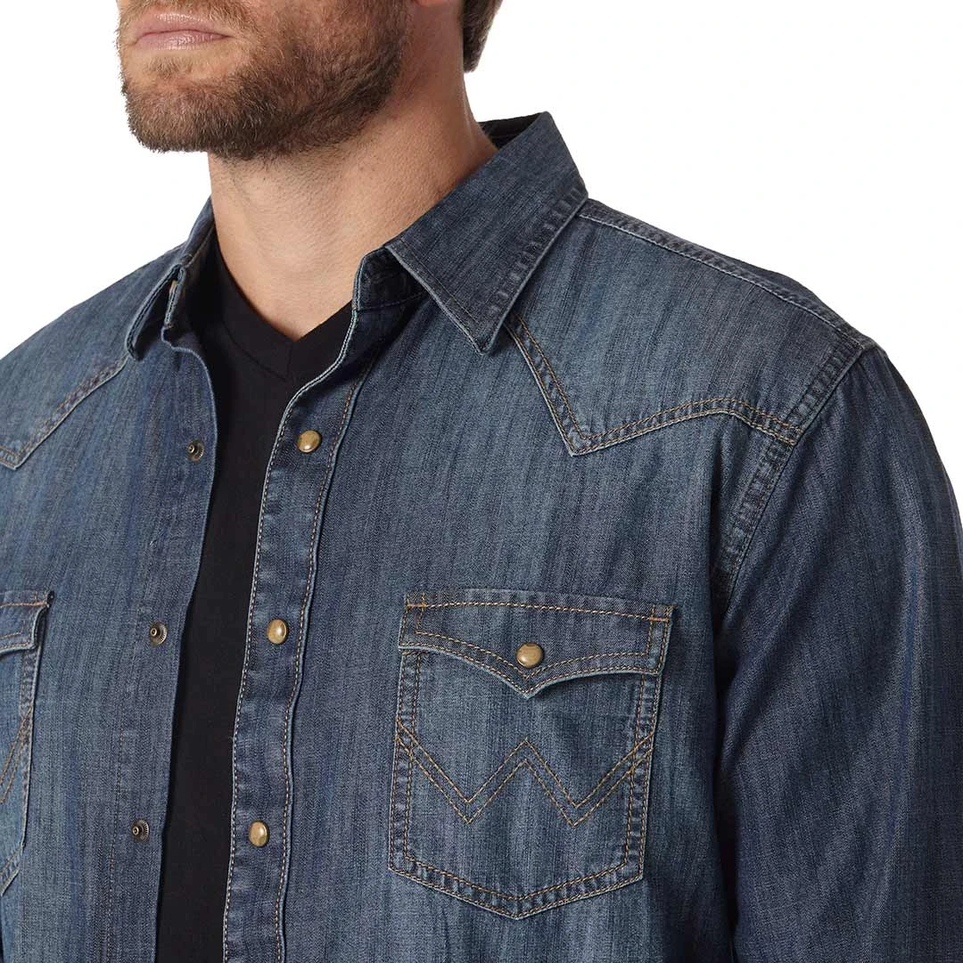 Wrangler Men's Retro Dark Wash Snap Denim Shirt 5 Wrangler Men's Retro Dark Wash Snap Denim Shirt - Image 3