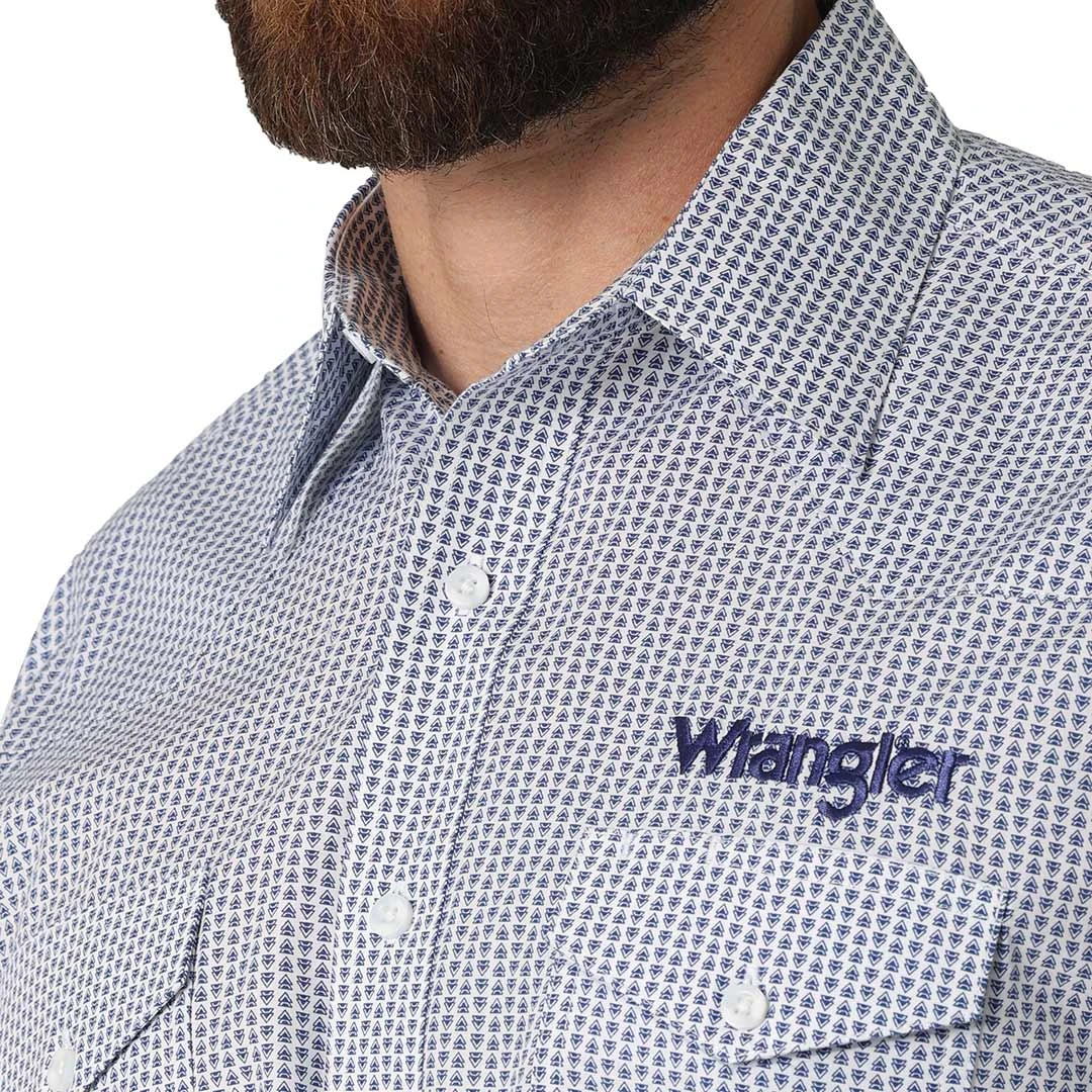 Wrangler Men's Logo Button-Down Print Shirt 5 Wrangler Men's Logo Button-Down Print Shirt - Image 3