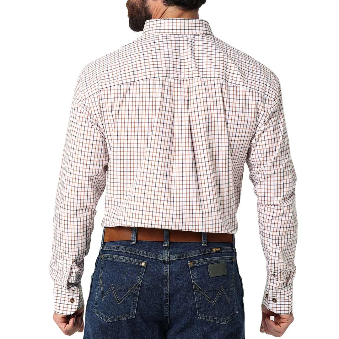 Wrangler Men's George Strait Plaid Button-down Shirt 4 Wrangler Men's George Strait Plaid Button-down Shirt - Image 2