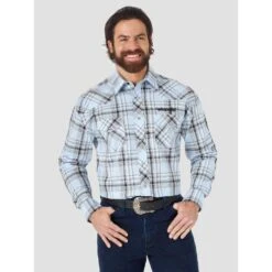 Wrangler Men's Logo Western Plaid Snap Shirt