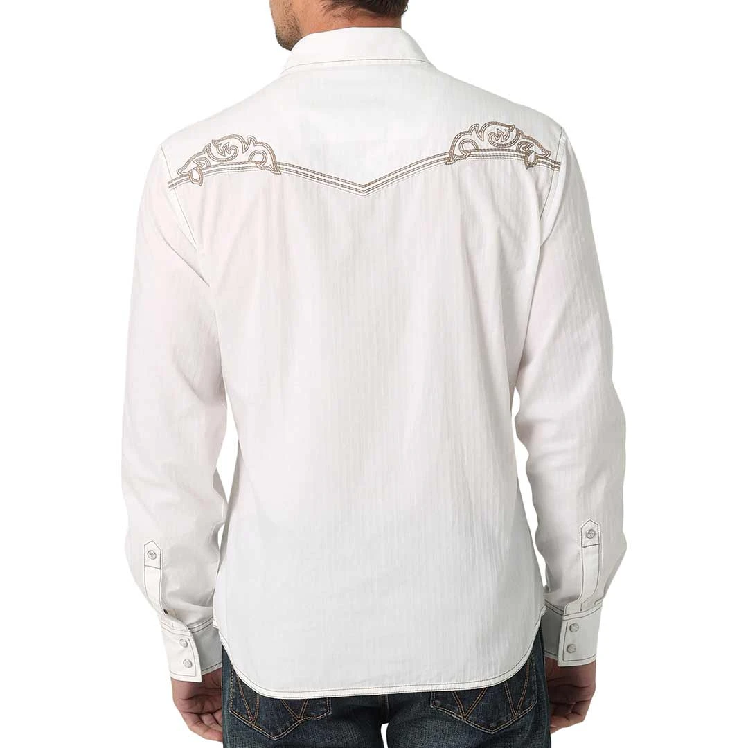 Wrangler Men's Rock 47 Embroidered Yoke Tone On Tone Snap Shirt 4 Wrangler Men's Rock 47 Embroidered Yoke Tone On Tone Snap Shirt - Image 2