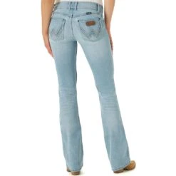 Wrangler Women's Retro Mae Bootcut Jeans